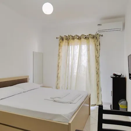 Kidi Apartments Sarande Exterior photo