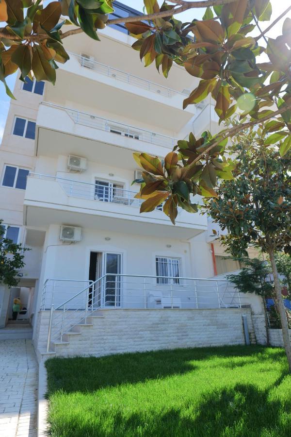 Kidi * Sarande